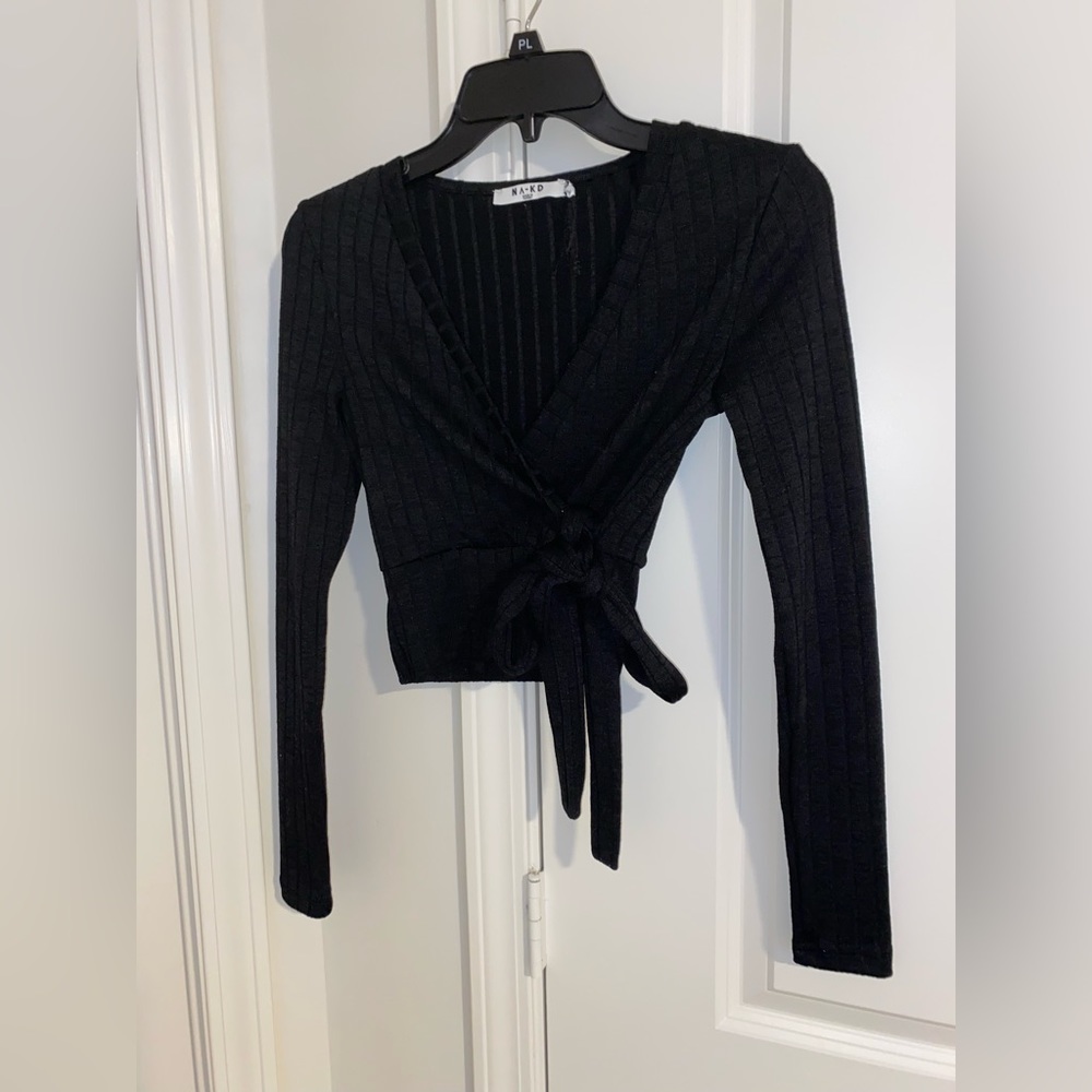 NA-KD long sleeve top xxs